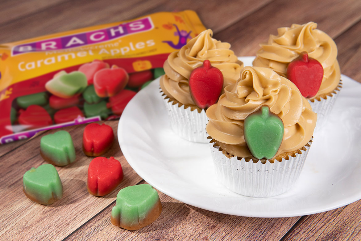 Apple Mellowcreme Candy Cupcakes